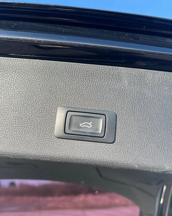 Audi A4 cena 49999 przebieg: 239900, rok produkcji 2015 z Pyrzyce małe 92